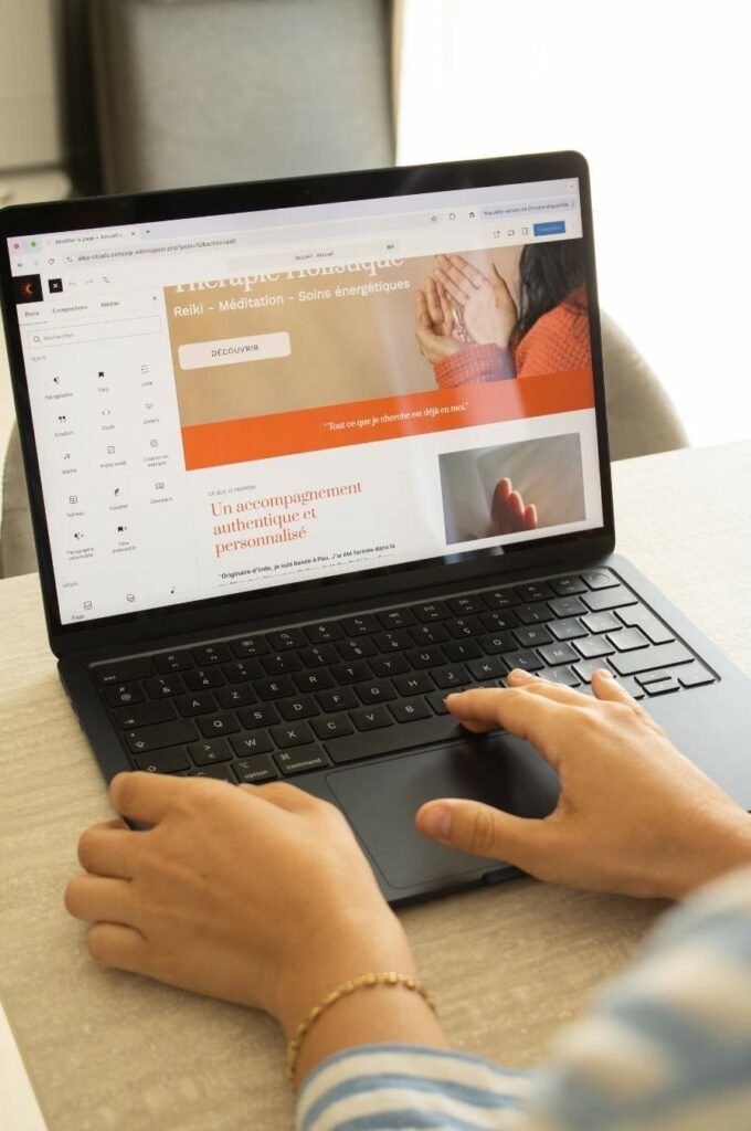 ordinateur et création de site internet